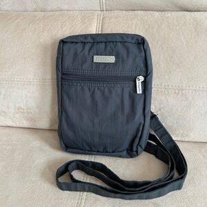 Lightweight Baggallini Crossbody, Waist Bag, Travel Purse, Multiple Pockets